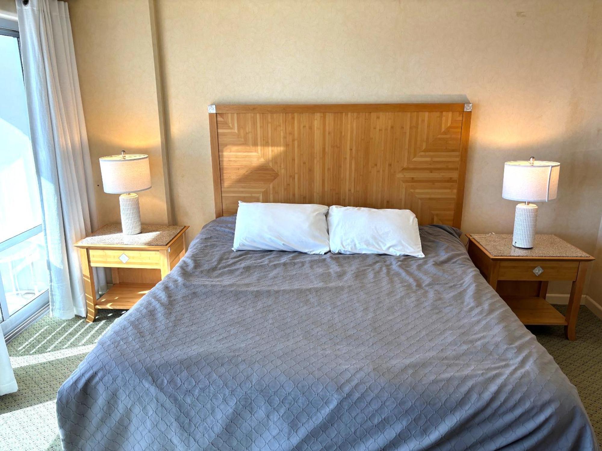 Ilikai Apt 308 - Spacious Studio With Stunning Ocean & Harbor Views Honolulu Eksteriør billede